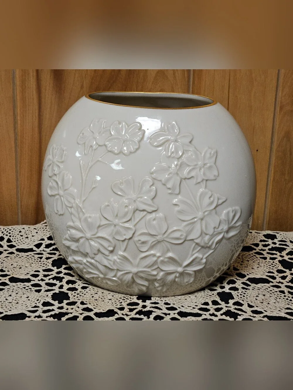 Lenox Four Seasons Vase Collection SPRING Dove Dogwood Off White 8